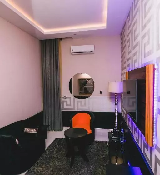 Bon Hotel Asaba