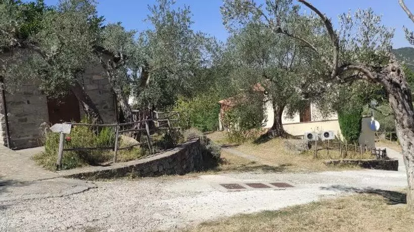 Hotelli Agriturismo Sapori Del Parco