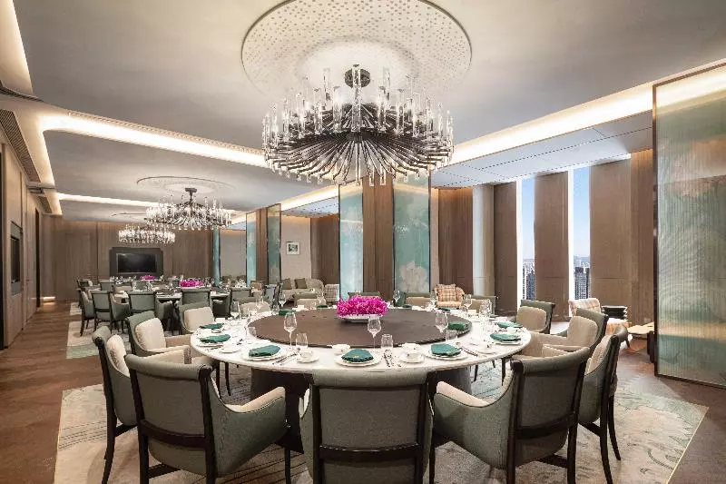 Crowne Plaza Jinan Runhua Hotel By Ihg