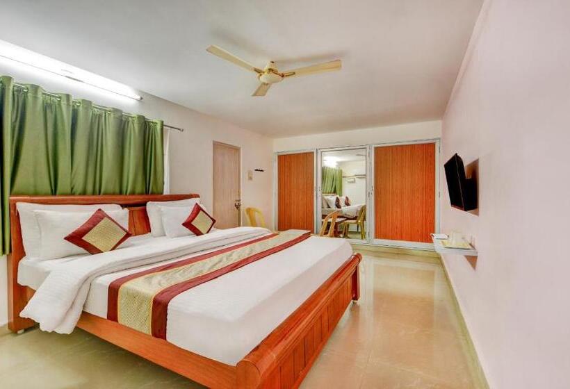 Hotel Grand Park   Near Alrport