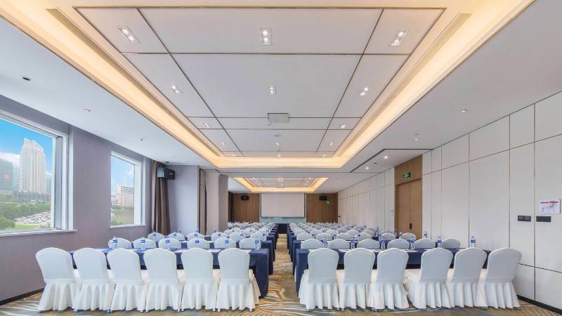 호텔 Hilton Garden Inn Nantong Rudong