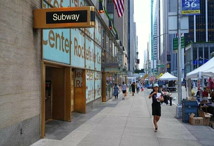 酒店 Home2 Suites by Hilton New York Times Square