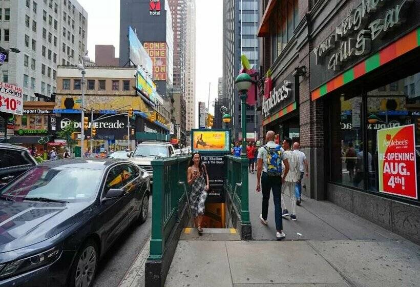 酒店 Home2 Suites by Hilton New York Times Square