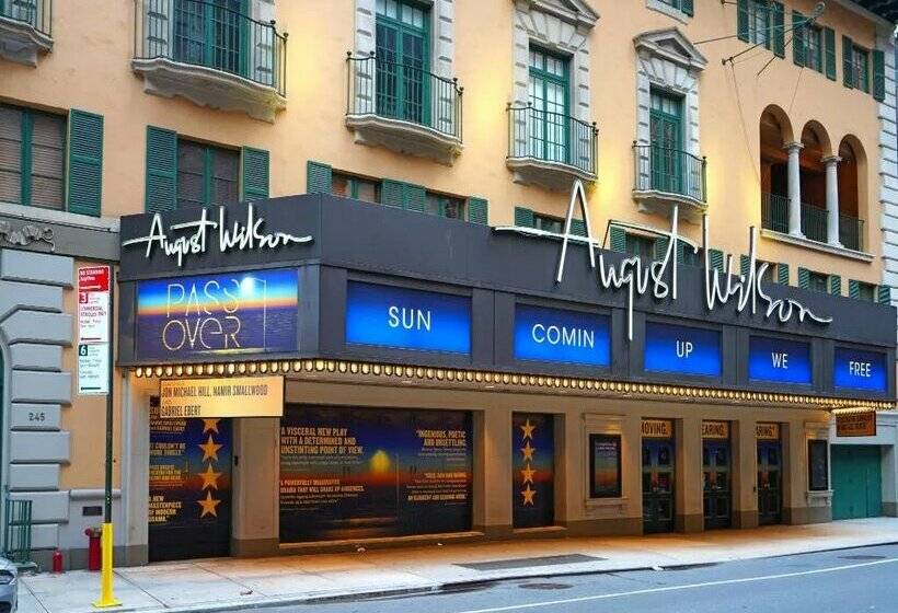 酒店 Home2 Suites by Hilton New York Times Square