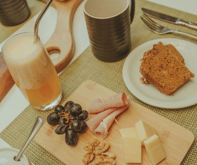 هتل La Colmena Eco Lodge