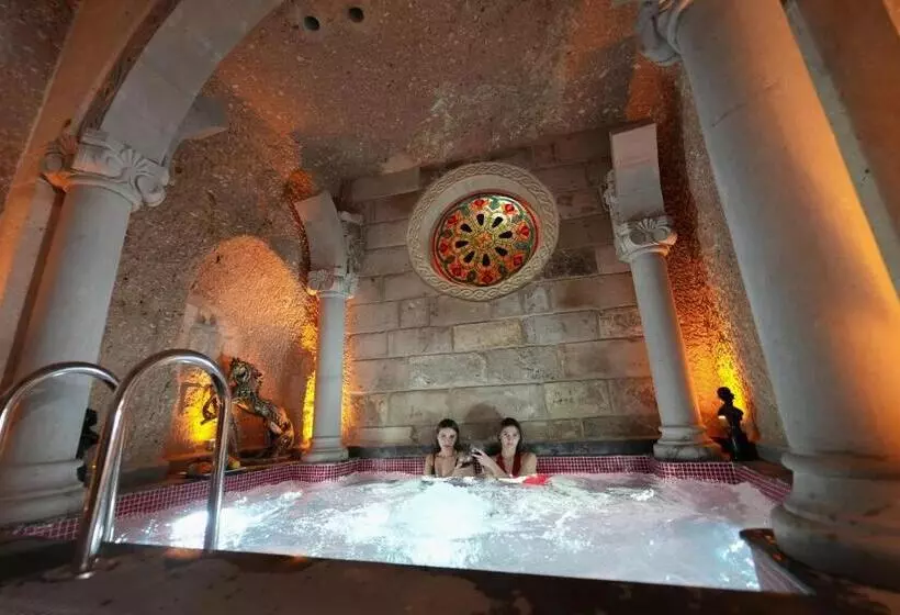 Hotel Pegas Cave Suites