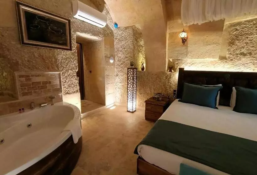 Hotel Pegas Cave Suites