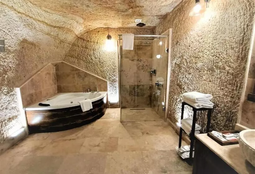 Hotel Pegas Cave Suites