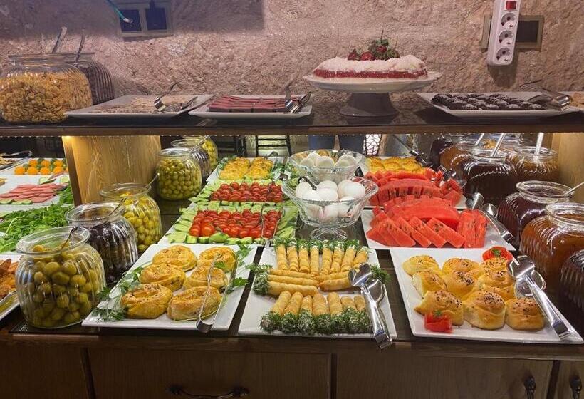 Hotel Pegas Cave Suites