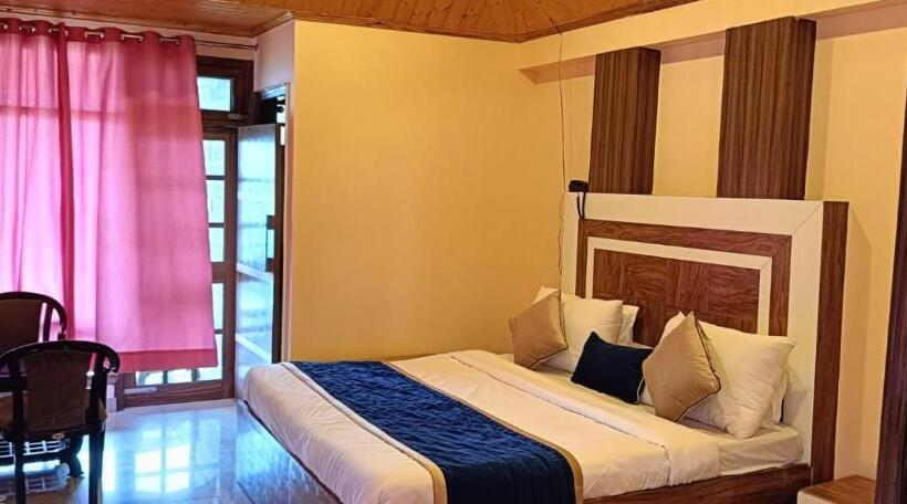 בית מלון כפרי Sky Hill Top A Unit Of Kasauli View