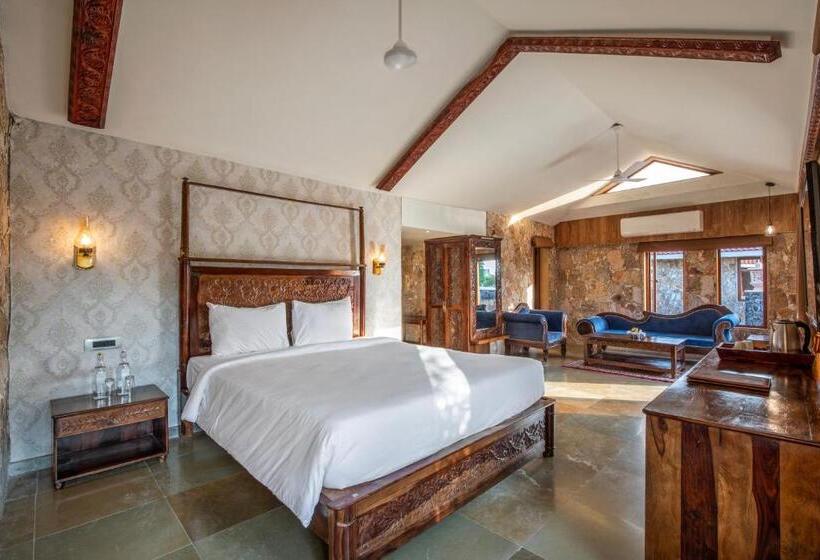 ホテル Vikrama Sarovar Portico Pavagadh