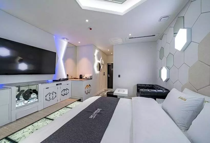 モーテル Goseong Luxury Hotel Signature
