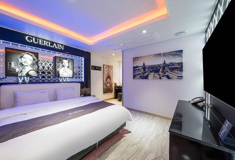 Motel Goseong Luxury Hotel Signature