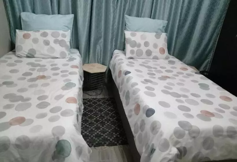 پانسیون Family House