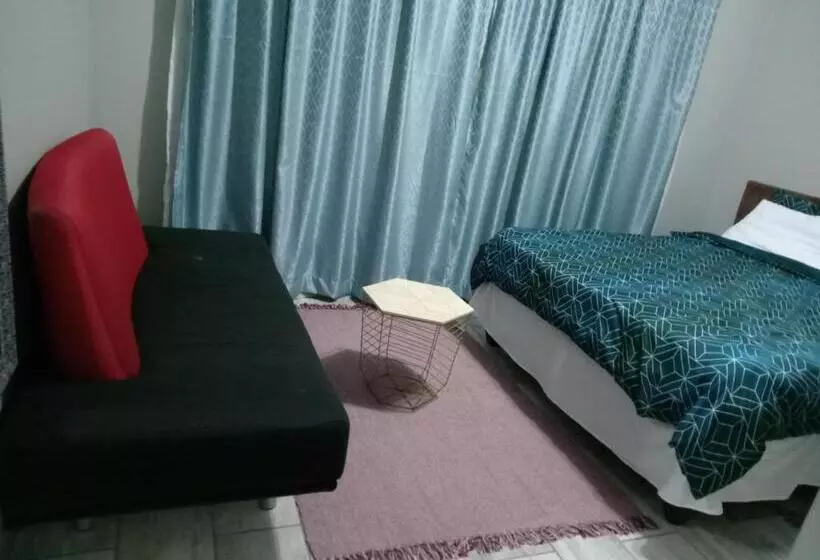 پانسیون Family House