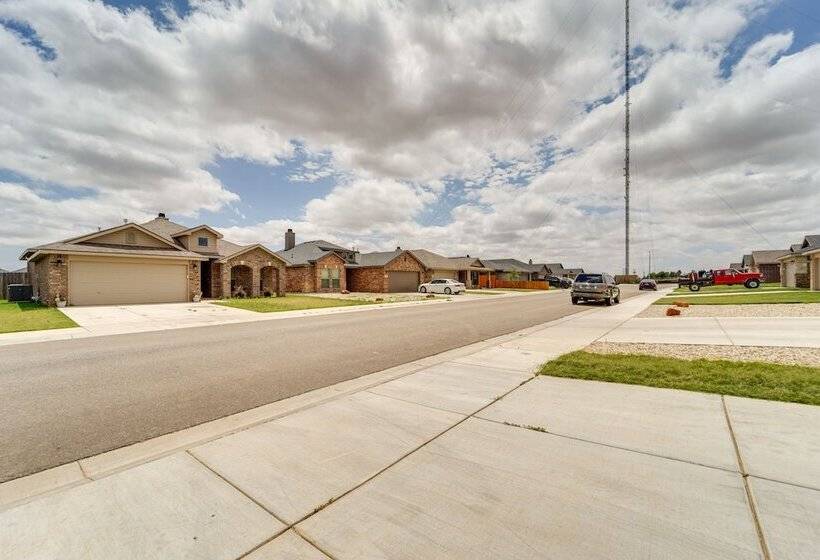 Pet Friendly Lubbock Home 10 Mi To Downtown