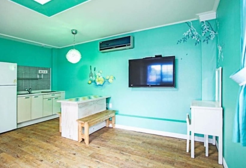 Taean Jangmibit Insaeng Pension