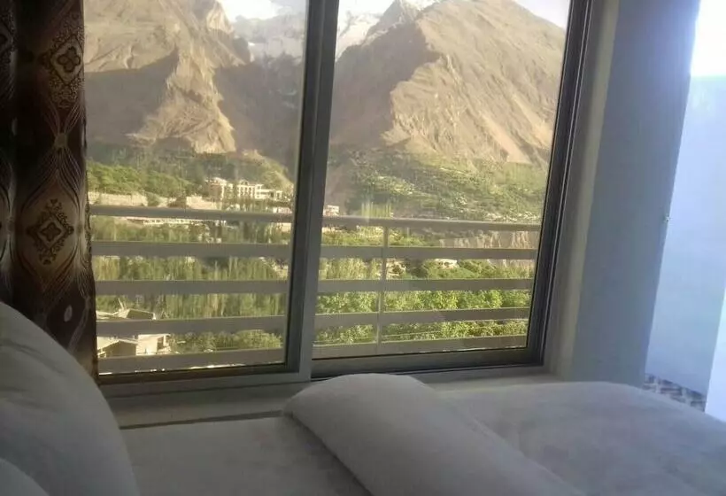 Vista Hotel Danyore