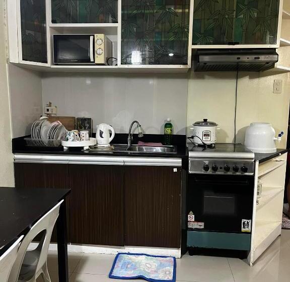 V&j Transient Condotel