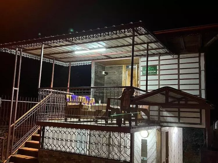 Yesilalan Hotel Caykara