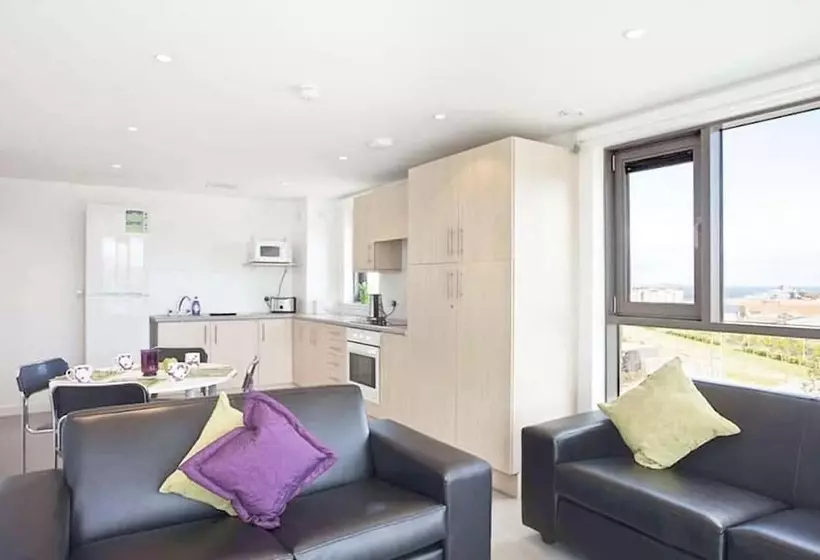 ユースホステル Edinburgh College Residence