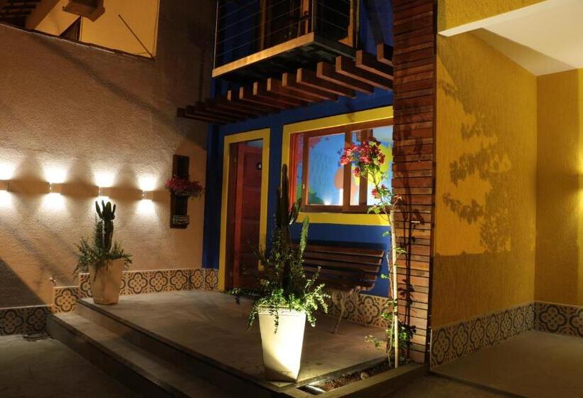 هاستل Pousada Lazúli