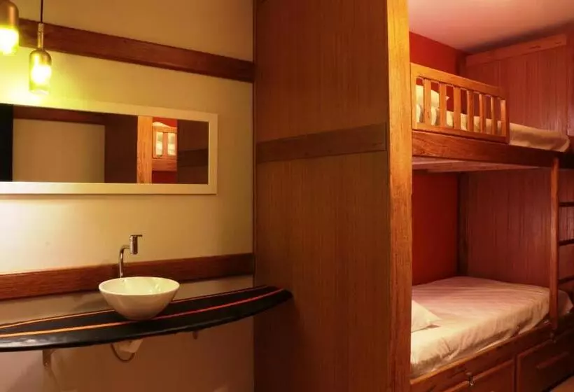 ユースホステル Pousada Lazúli