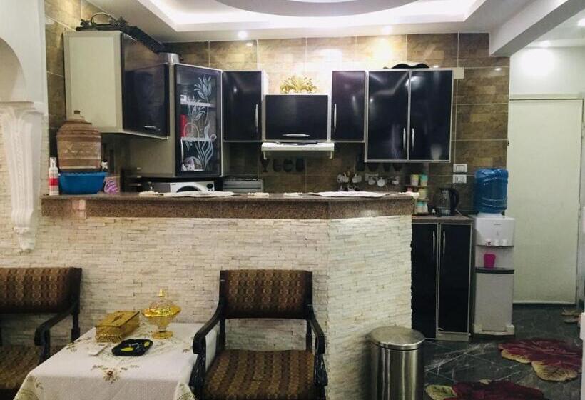 تختخواب و صبحانه Aswan Nile View