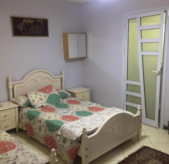 تختخواب و صبحانه Aswan Nile View