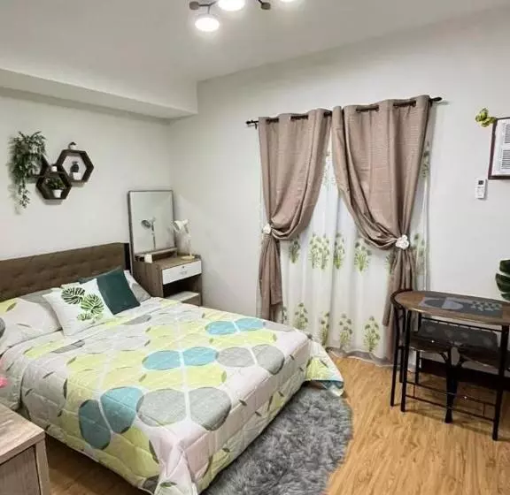 Casa De Gomez At Mesaverte Residences