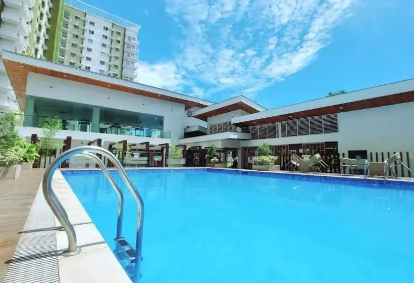 Casa De Gomez At Mesaverte Residences