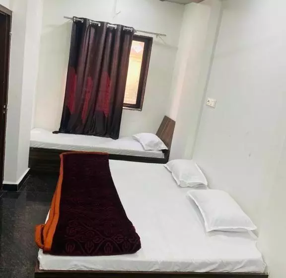 Hotel Arsh Palace