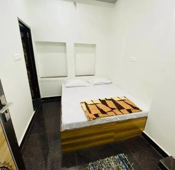 Hotel Arsh Palace