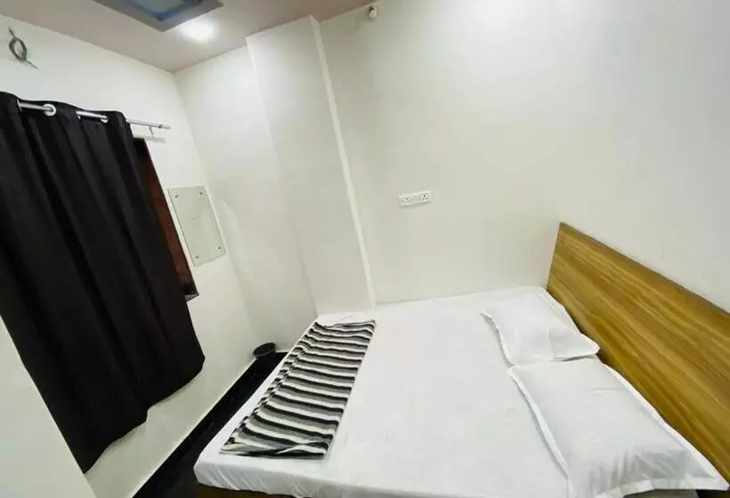 Hotel Arsh Palace