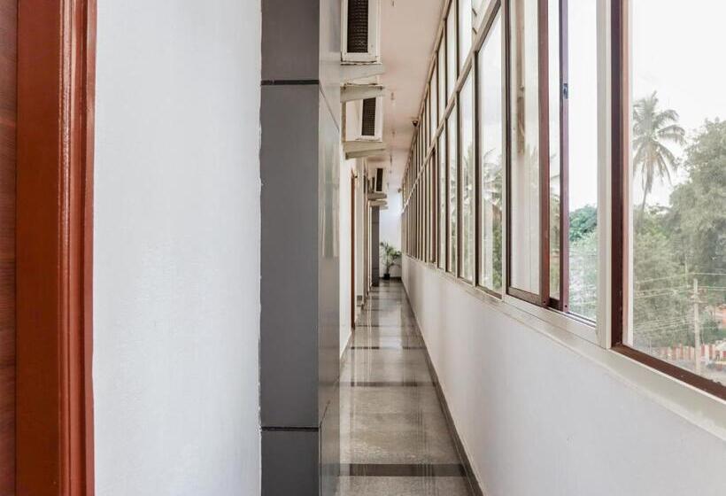 هتل Capital O 84569 Yashaswi