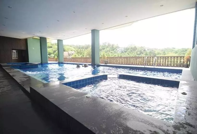 Hotelli Carol Crosswinds Tagaytay