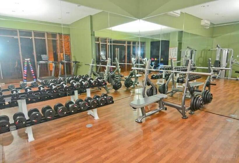 Hotel Carol Crosswinds Tagaytay