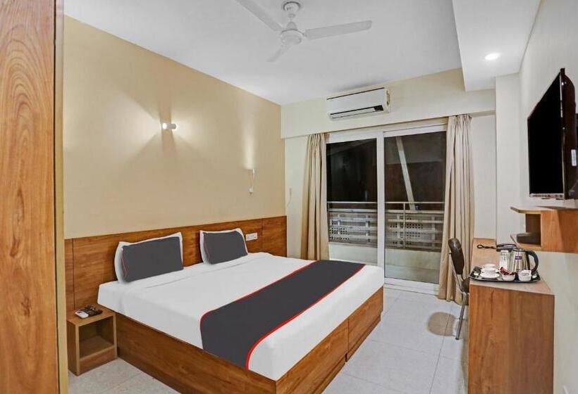 Hotelli Collection O Rm Residency Near Appu Ghar