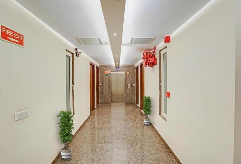 Hotelli Collection O Rm Residency Near Appu Ghar