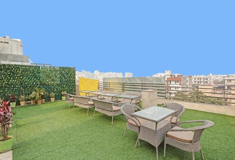 Hotelli Collection O Rm Residency Near Appu Ghar