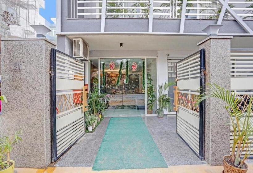 Hotelli Collection O Rm Residency Near Appu Ghar