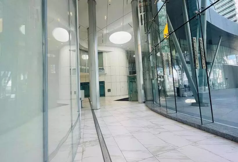 ホテル Comfort Opulence Suites Downtown High Floor Condo With Balcony City View