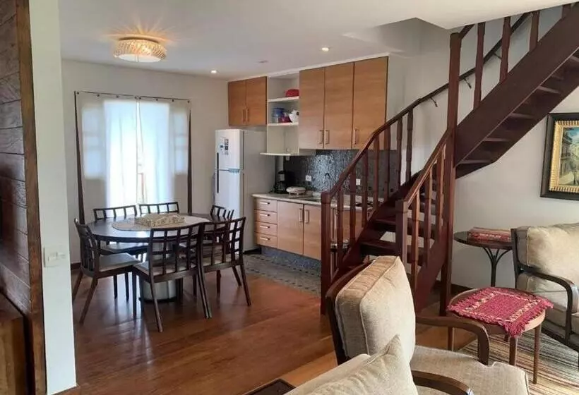 ホテル Lindo Duplex Em Campos Do Jordão