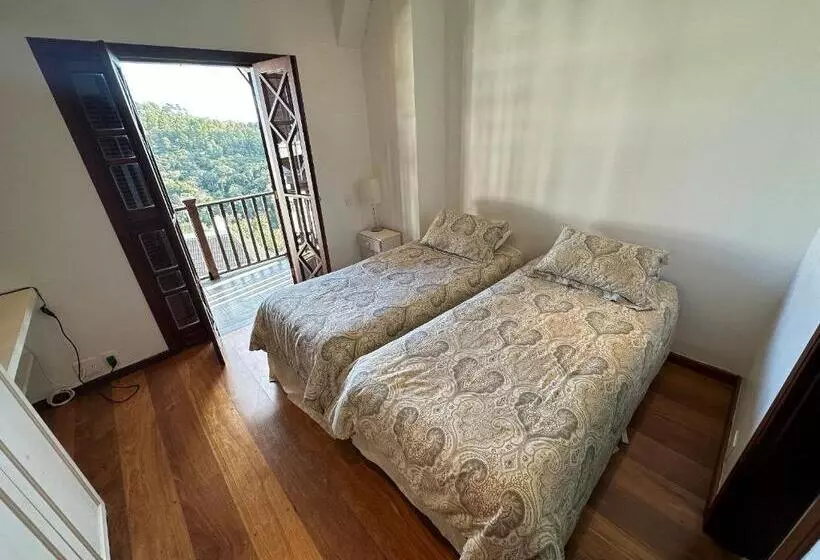ホテル Lindo Duplex Em Campos Do Jordão