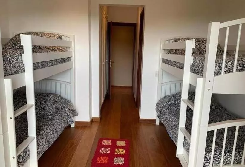 ホテル Lindo Duplex Em Campos Do Jordão