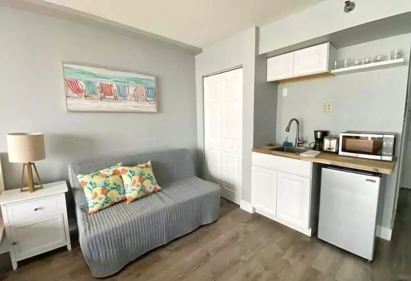 ホテル Ocean Side Inn Studios
