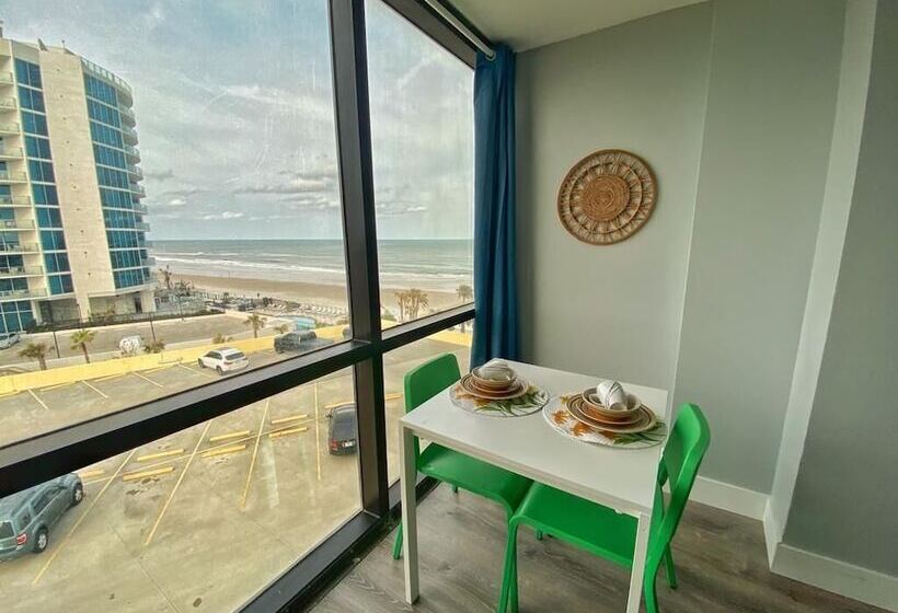 ホテル Ocean Side Inn Studios