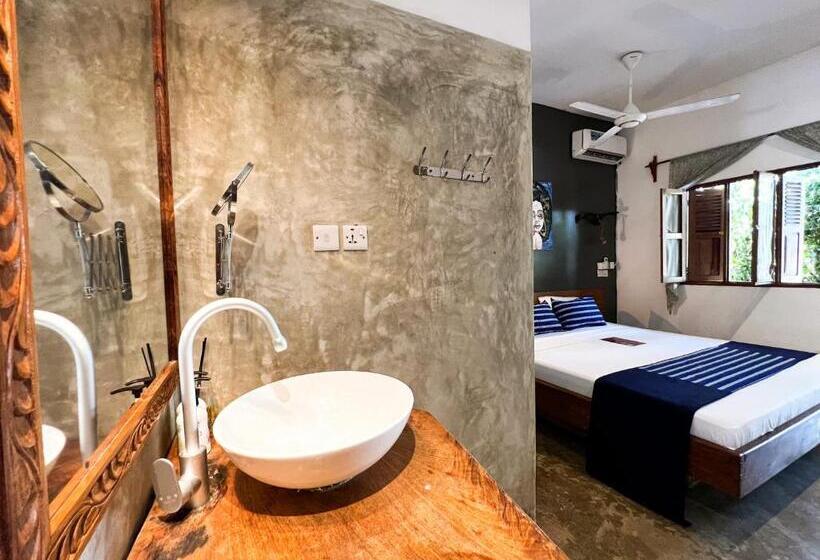 هتل Pili Pili Oasis