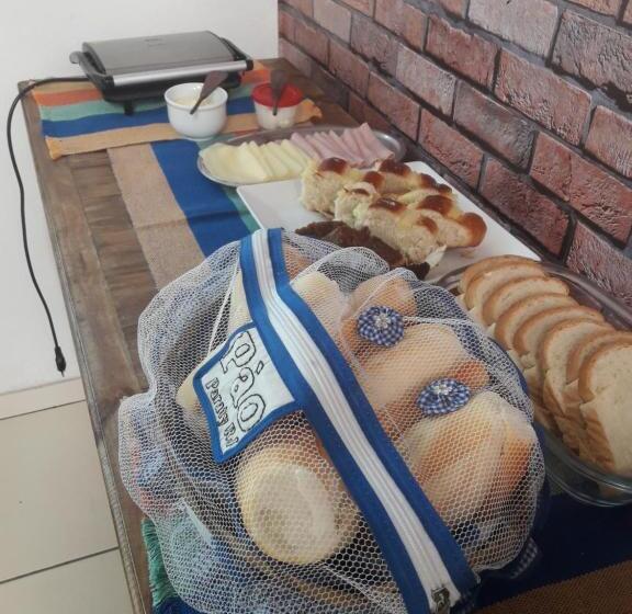 ホテル Pousada Ana Lua Paraty