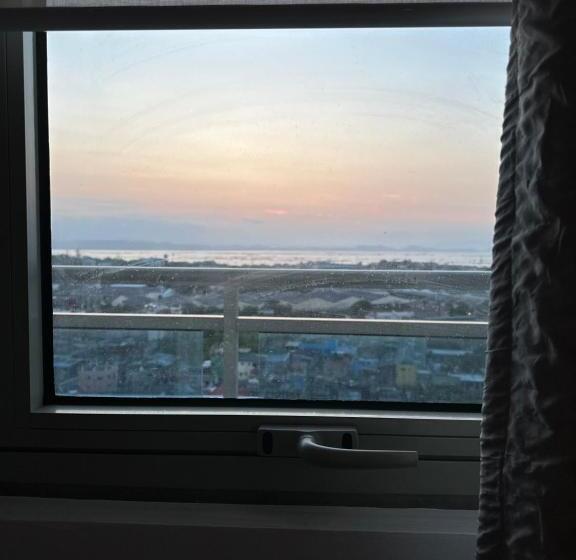 Hotell S&n Azure Staycation